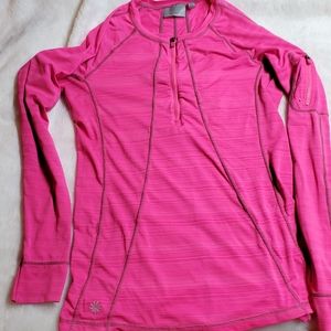 Athleta long sleeve shirt